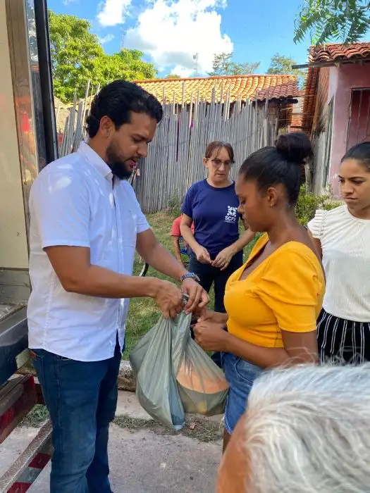 Foto 4 – Prefeitura de Peritoró realiza entrega de cestas verdes a famílias da comunidade KM 36